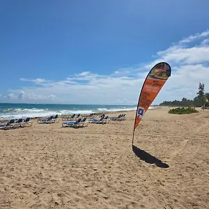 https://breathtaking-2-bedroom-beachside-apartment.sanjuanpuertorico-hotels.com